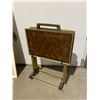 Image 1 : 4 TV trays on stand
