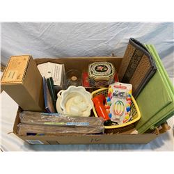 Lot Paper bags, candles and other collectables