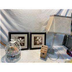 Lot decor, lamp, cage and pictures and knifeblock