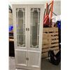 Image 1 : Cabinet