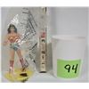 Image 1 : 1988 Burger King Wonder Woman figurine cup holder - new, sealed