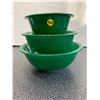 Image 1 : 3 DARK GREEN PYREX BOWLS