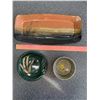 Image 1 : 3 POTTERY SERVING DISHES