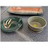 Image 2 : 3 POTTERY SERVING DISHES