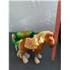 Image 1 : HORSE & BARNYARD CARRY CASE