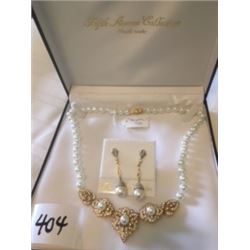 404-FIFTH AVENUE MAJESTIC PEARL 19”NECKLACE AND DIGNITY 14KPOST AUSTRALIAN  CRYSTAL EARRINGS