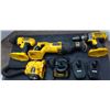 Image 1 : 1 DeWalt Cordless 18V Set - 2 Drills, 1 Sawsall, 1 Light…