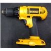 Image 2 : 1 DeWalt Cordless 18V Set - 2 Drills, 1 Sawsall, 1 Light…