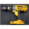 Image 8 : 1 DeWalt Cordless 18V Set - 2 Drills, 1 Sawsall, 1 Light…
