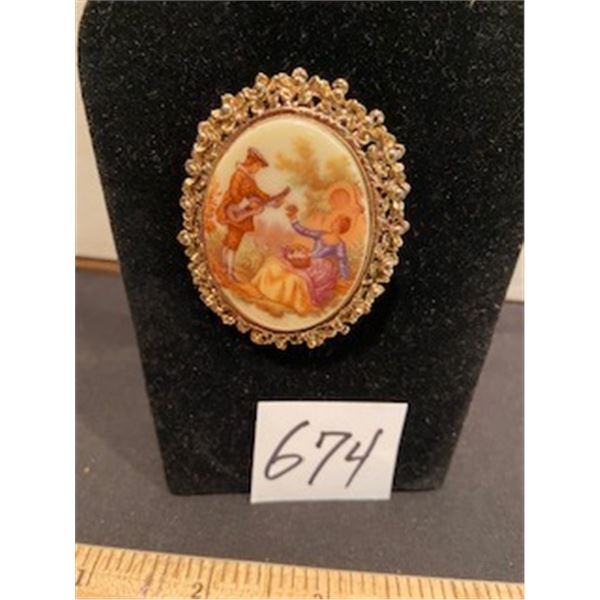 vintage romantic brooch