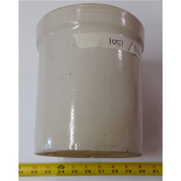 1/2 Gallon Crock - no chips