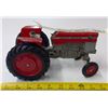 Image 1 : Massey-Ferguson Tractor Toy