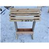 Image 2 : SADDLE STAND 16 X 26 X 36"