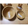 Image 6 : 2 wicker cats baskets + other basket