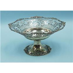 MAPPIN & WEBB. A good English sterling silver footed bowl wi