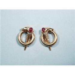 A pair of 18 kt. pink gold "retro" ear clips. Each of open c