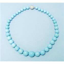 A 17 1/2" long turquoise bead choker necklace graduated in s