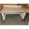 Image 1 : Work Bench