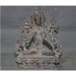 A BRONZE GUAN-YIN BUDDHA FIGURE QING DYNASTY.