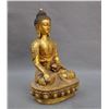 Image 2 : A GILT BRONZE SHAKYAMUNI BUDDHA FIGURE QING DYNASTY.