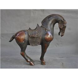 A BRONZE HORSE STATUE QING DYNASTY.