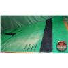 Image 2 : Eatons Trapper Point Blanket (4 Points) (Some Fading) (84" x 71")