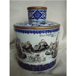 Chinese   porcelain jar #1485726