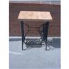 Image 1 : Wrought Iron SINGER Base Butcher Block Top #1492801