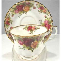 Cup & saucer (set of 12) Old Country Roses. #1495682