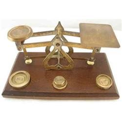 Letter Scales English c1910 with weights #1495684