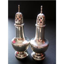 Pair of American salt and pepper containers #1496362
