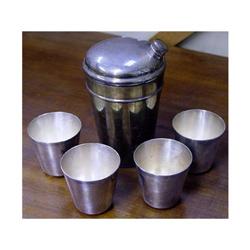 Gorham Plated Martini Shaker w/ Cups #1496380