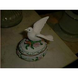 Dove Music Box Signed  #1509989