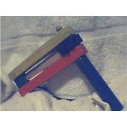 NOISEMAKER WOODEN  #1510152