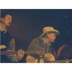 PHOTOS  OF GARTH BROOKS  #1510163