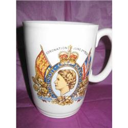 CORONATION MUG OF QUEEN ELIZABETH II #1510304