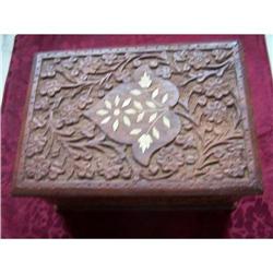VINTAGE HAND CARVED CIGARETTE BOX WITH WOOD #1510357
