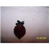 Image 1 : CLASSIC STRAWBERRY PIN MARKED WARNER WITH GREEN#1510550