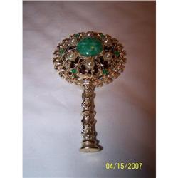 `GREEN GLASS BEADS & GREEN CABOCHON FILIGREE #1510605