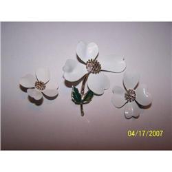 SARAH COVENTRY WHITE ENAMEL 2 PC DEMI PARURE  #1510631