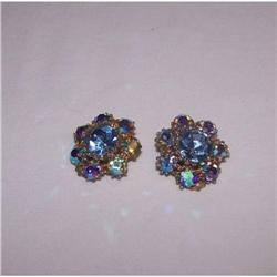 GORGEOUS BLUE AURORA BOREALIS RHINESTONE CLIP #1510639