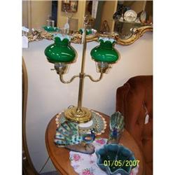 LAMP WITH SIDE-BY-SIDE SHADES - VERY PRETTY  #1510656