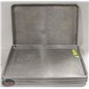 Image 1 : STACK OF SIX HALF SIZE ALUMINUM BUN PANS