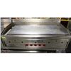 Image 1 : 8' S/S COMMERCIAL GRILL LINE W/ CHEF'S BASE - 3 PC