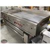 Image 4 : 8' S/S COMMERCIAL GRILL LINE W/ CHEF'S BASE - 3 PC
