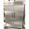 Image 2 : BAILIFF SEIZURE TRUE S/S 2-DOOR FREEZER ON CASTORS