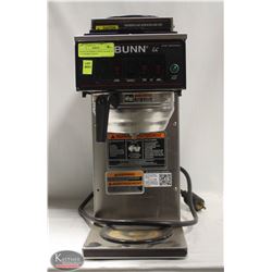 BUNN CW SERIES COFFEE MAKER W/ 3 BURNERS & BREW