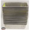 Image 1 : LOT OF 20 LOAF FORM BAKING PANS 5"X9"