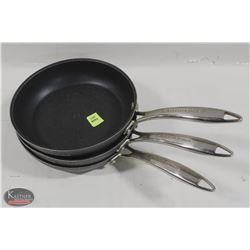STACK OF 3 NON STICK 8" FRYING PANS