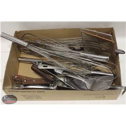 FLAT OF ASSORTED WISKS AND SPATULAS
